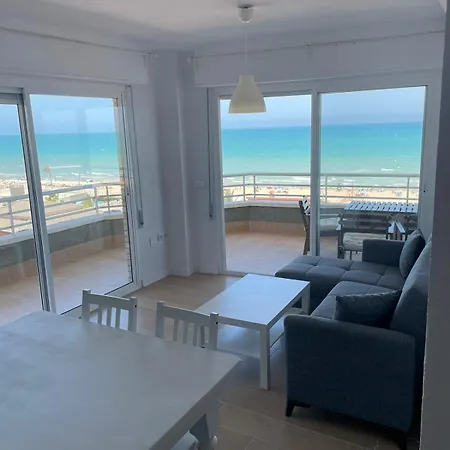 Atico Con Vistas Al Mar *